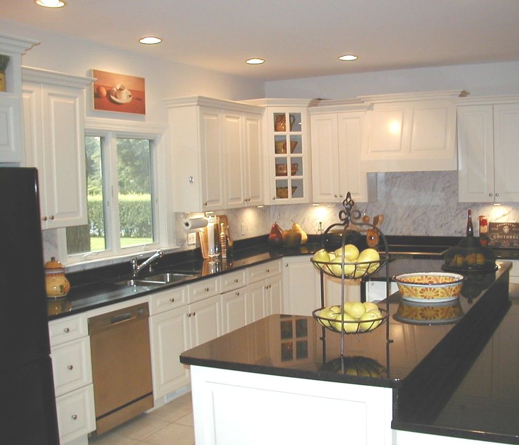 Easy to maintain kitchen makes family living a ple