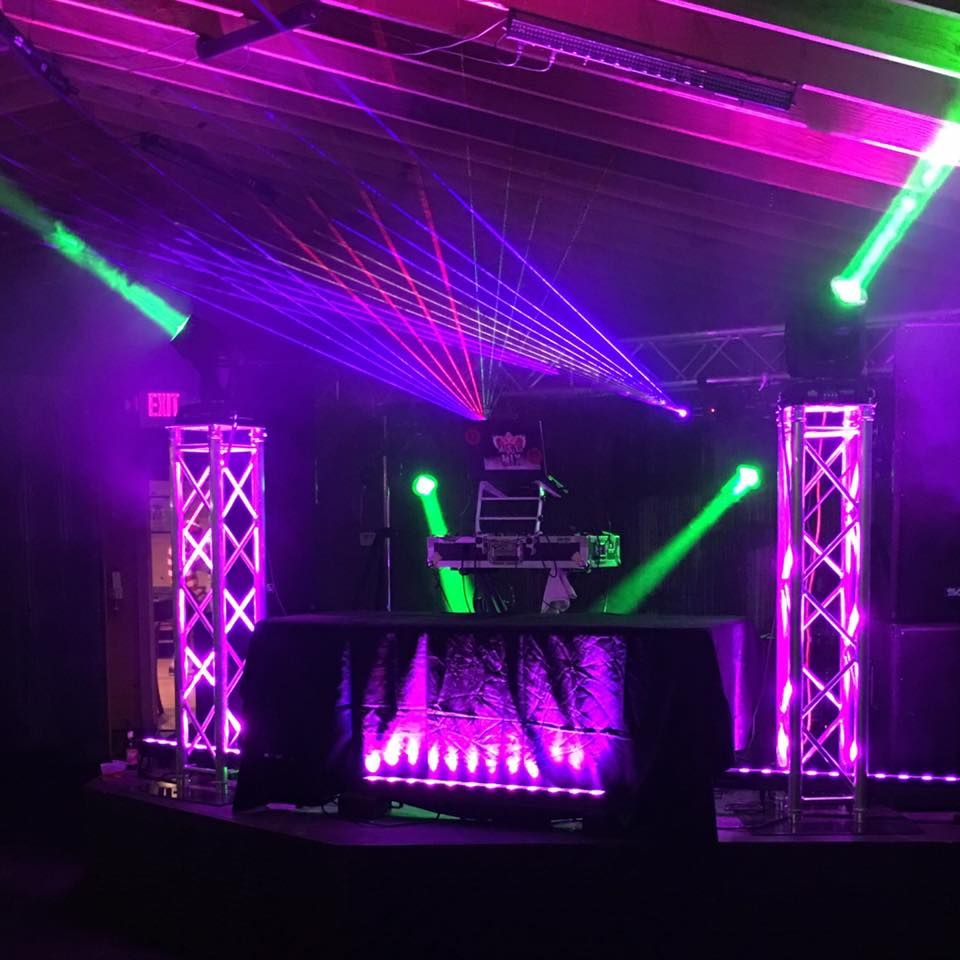 We specialize in Proms!