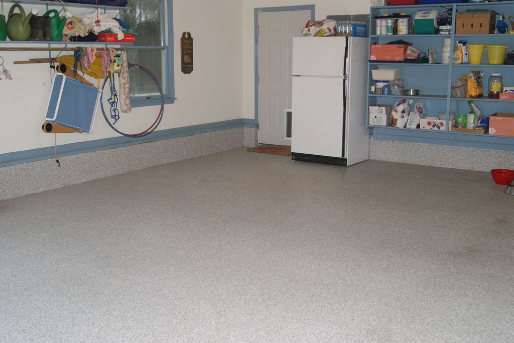 residential garage floor Easton MD.