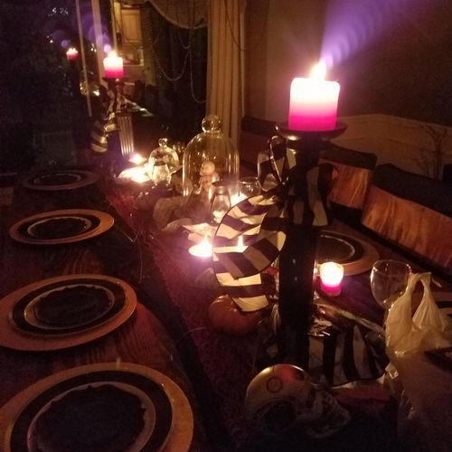 Edgar Allan Poe party was sans electricity in true
