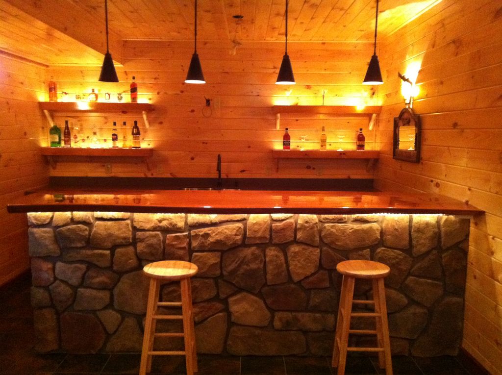 Custom Bar