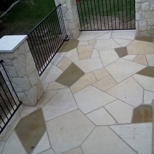 Limestone patio by austinmasonrywork.com