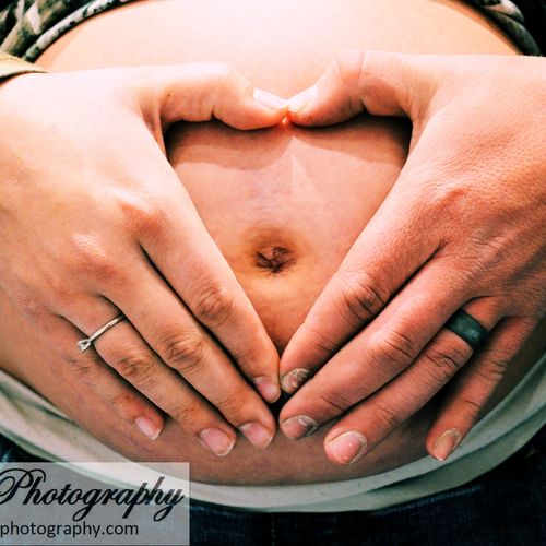 Amanda Tucker Maternity Photo Shoot