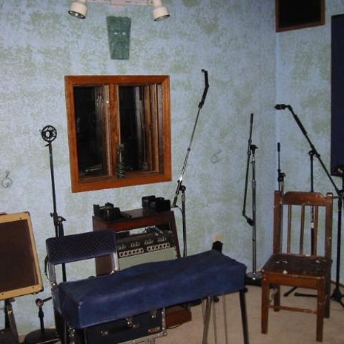 Tracking room 1