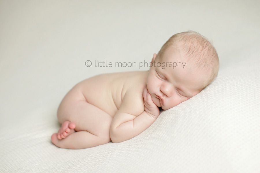 Simple and Modern Newborn Photography