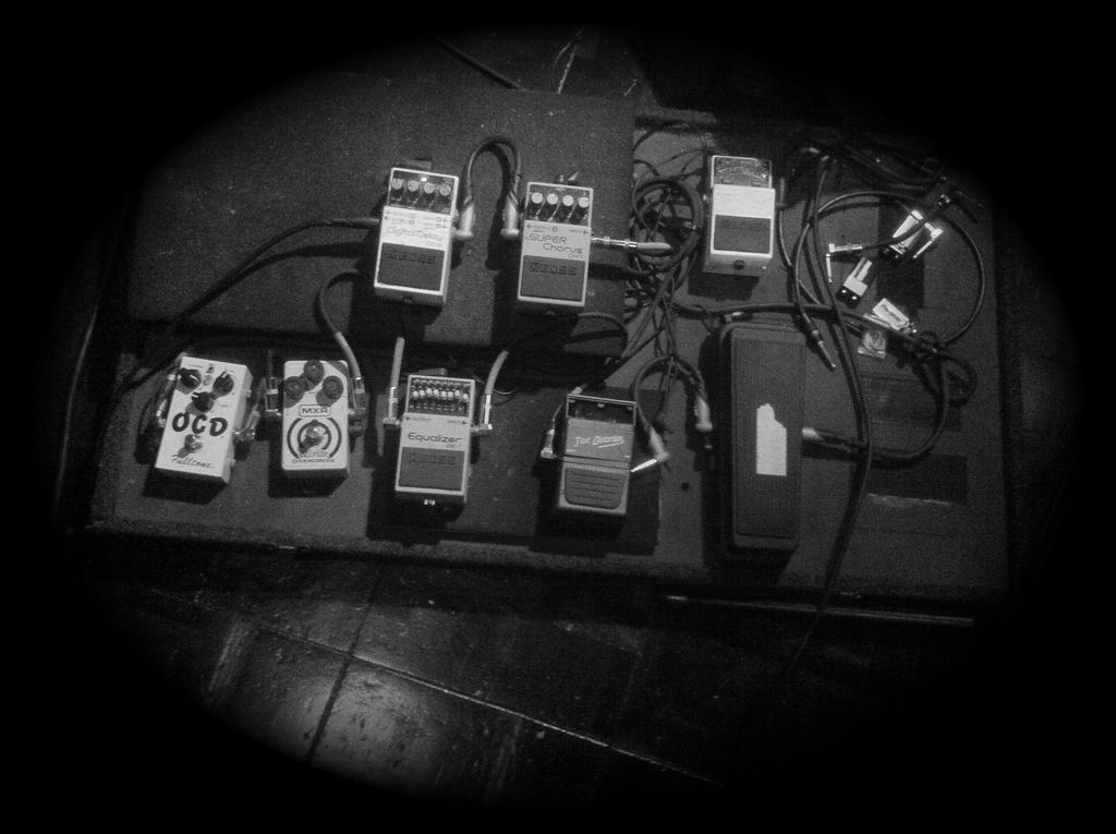 Pedal boards, guitar FX, Signal Flow
