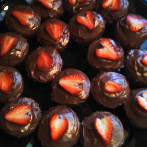 Chocolate-covered Strawberry Cupcakes