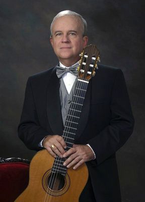 Carlos Molina