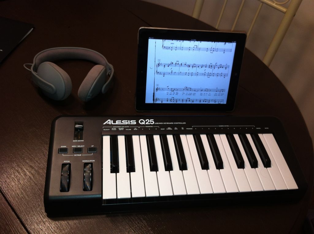 I can bring my voice studio to you.