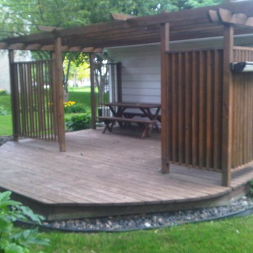 BEFORE: Weathered Deck!