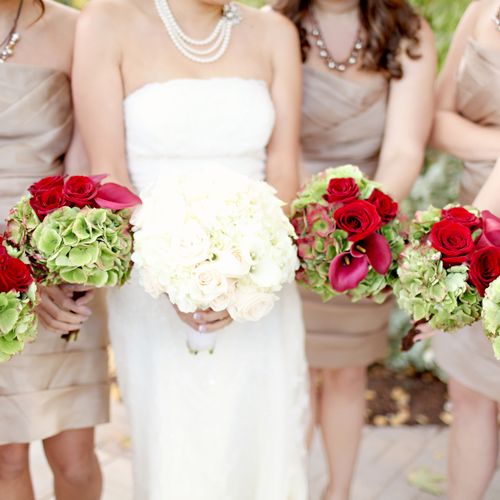 Bridal bouquet and bridesmaid bouquets.