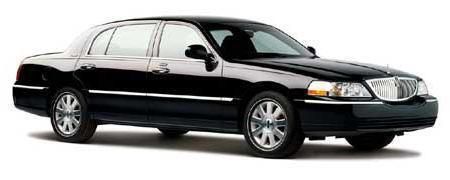 Black luxury sedan - Orlando car service