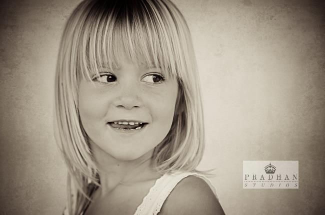Children's photography, on location at the Los Rio