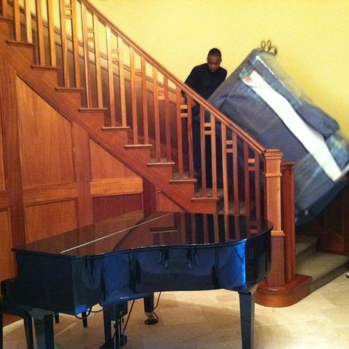 We Move Uprights, Baby Grand, And Grand Pianos !