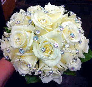 Designer: Amanda Gain - Dills Floral Haven, Inc.
W
