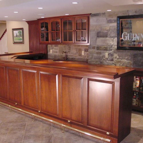 Custom Basement bar for entertaining your guests