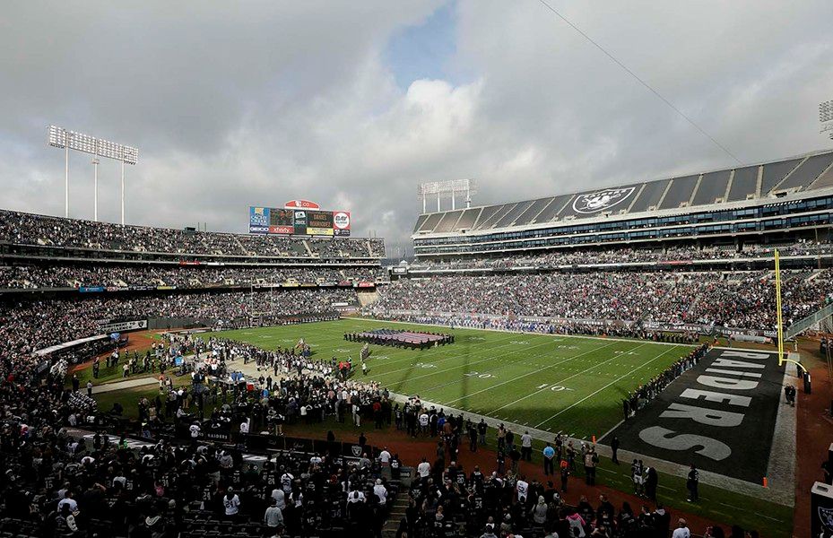 "With no Oakland future, Raiders good as gone" (20