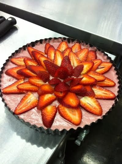 Raw strawberry tart