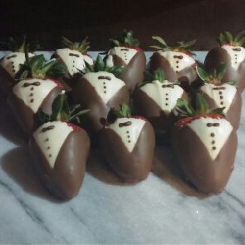Chocolate tuxedo strawberries