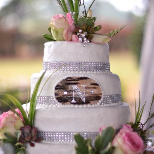 Rustic Bling Wedding Cake