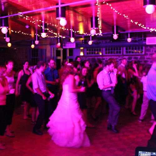 Wedding Dancing at The Carriage House.
