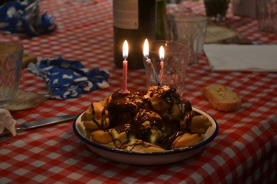 Profiterolles 'gâteau', French pop up