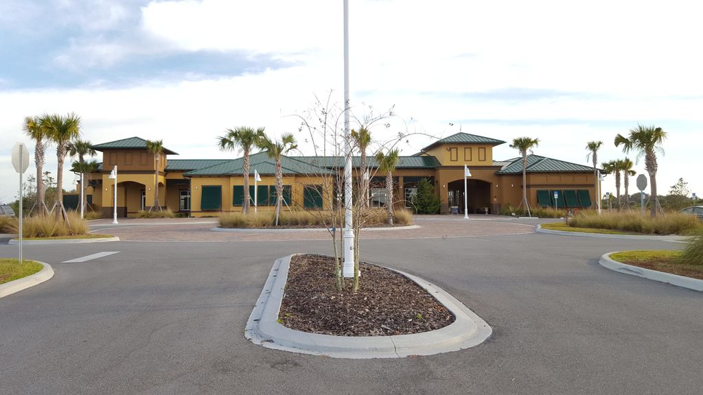 Walk About County Club Mims Florida