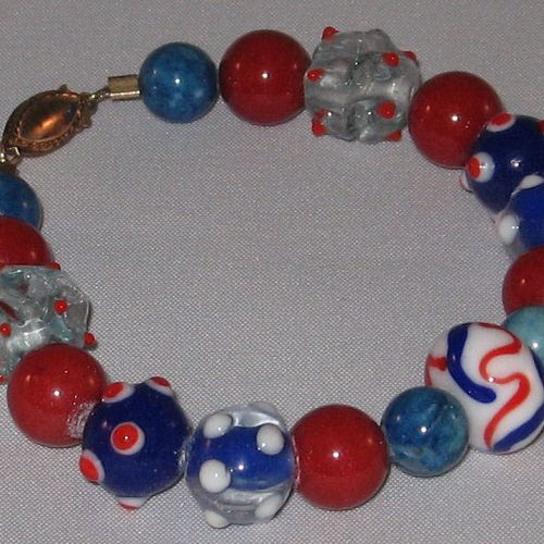Red, white and blue bracelet (7 1/2 in.) consists 