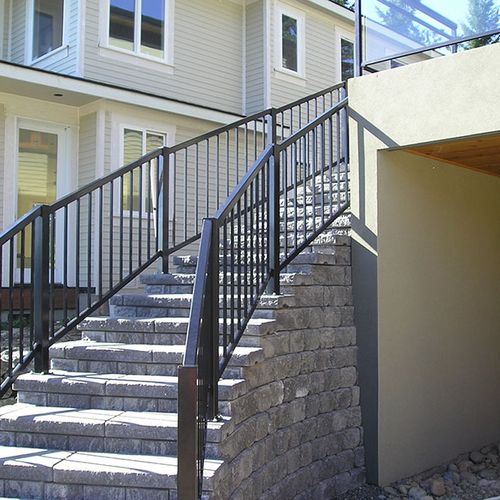Aluminum picket stair railing