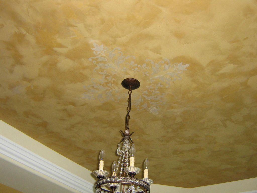 Metallic Plaster with Stencil tray ceiling