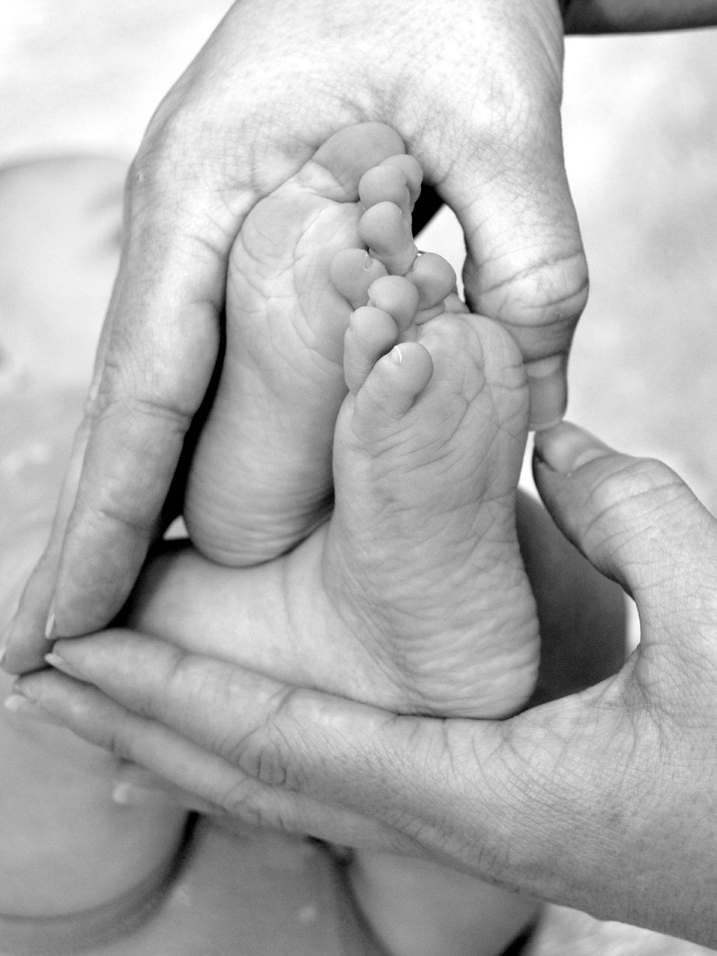 Aurora black and white baby photographer