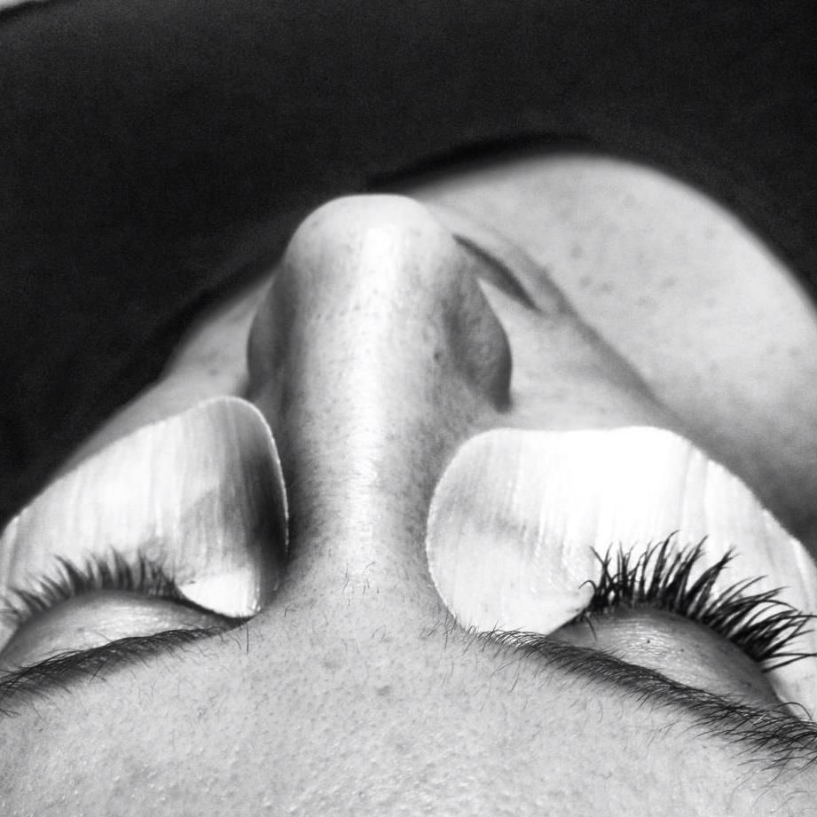 lash extensions! makes a huge difference, eliminat
