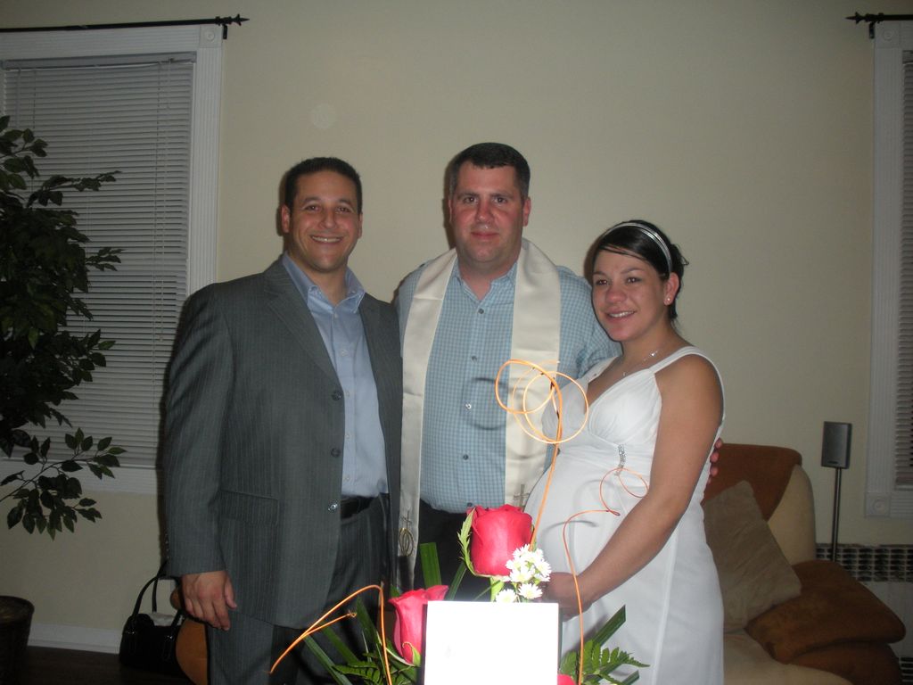 Intimate wedding in the couples home