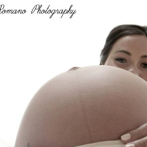 LOVE this shot...37 weeks pregnant here