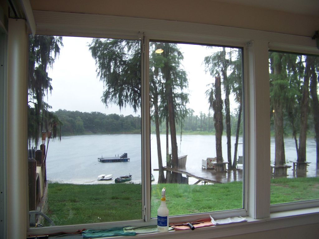 Lakeside view. Window Films that reduce glare and 
