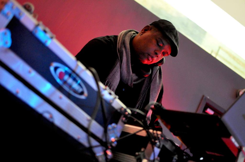 GLDFNGR @ Purim Masquerade Party Tapps Arts Center