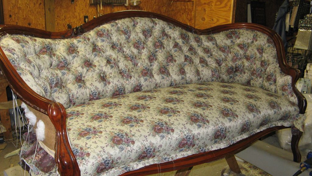 antique 'Tufting" ; difficult fab ;another happy c