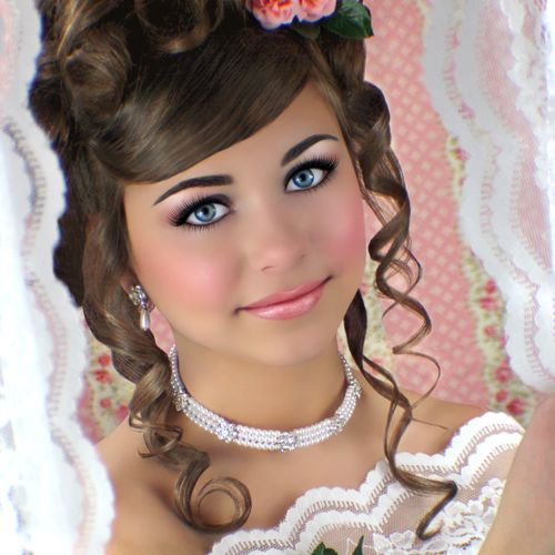 Sample of pageant glitz style photo with hair, mak