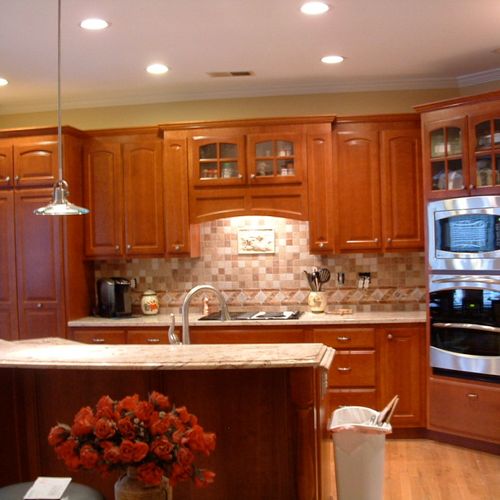 Solid cherry kitchen in Lawrenceville GA