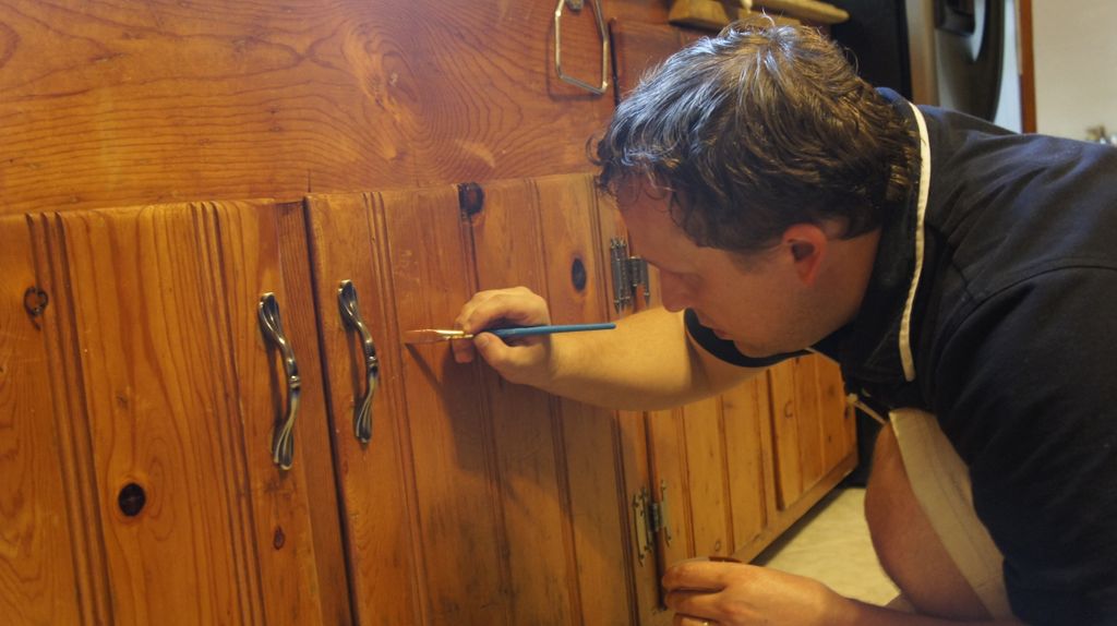 Kitchen Restoration Service