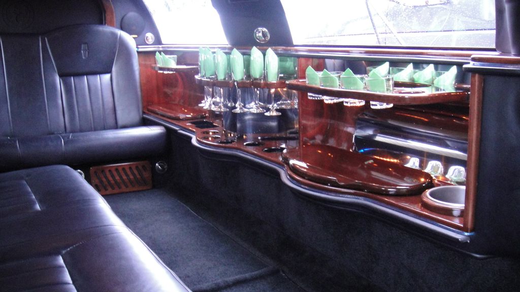Inside 10 passenger Lincoln