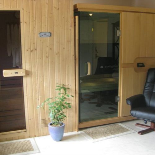Our wet/dry and infrared saunas in our hydrotherap
