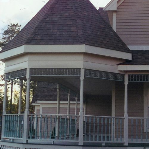 Octagon roof over porch