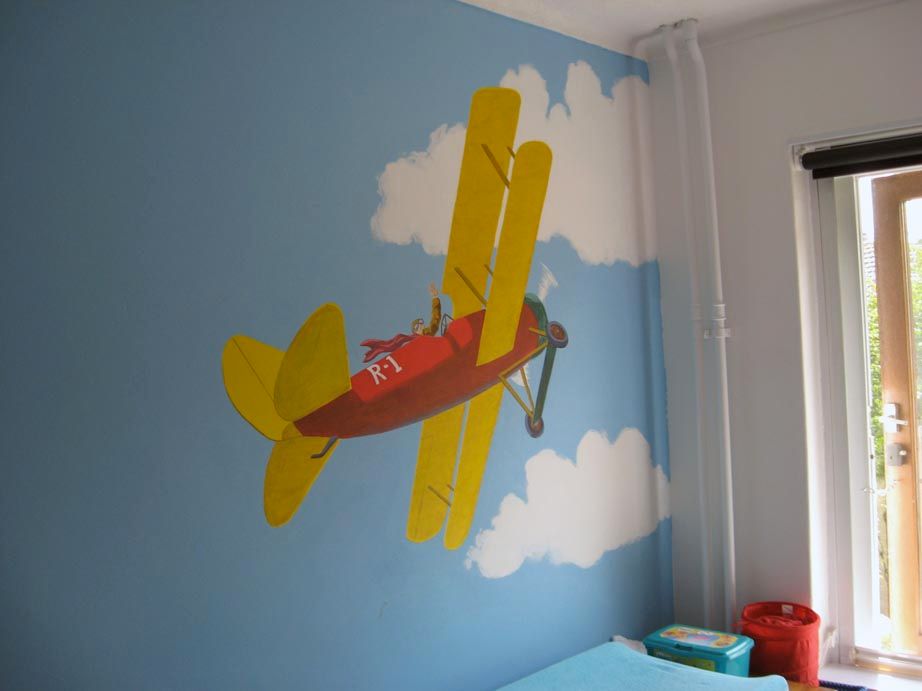 Airplane in a boys room