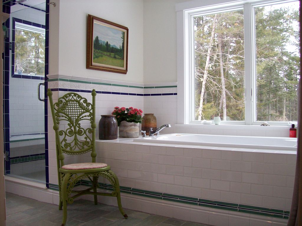 Bristol, Me: Bathroom Renovation tub area