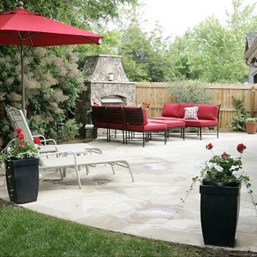 A Denver backyard patio extends your living space 