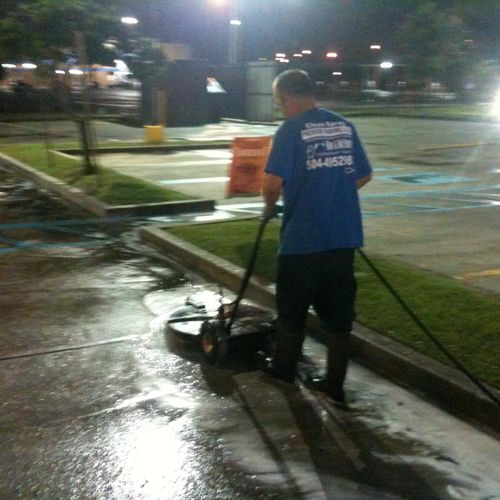 Commercial Parking lot cleaning