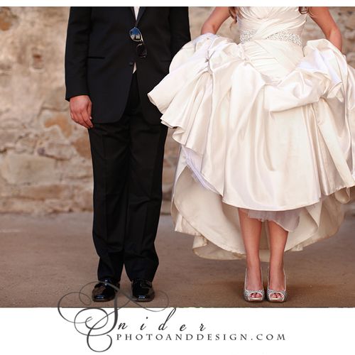 Snider Photo and Design
http://www.sniderphotoandd