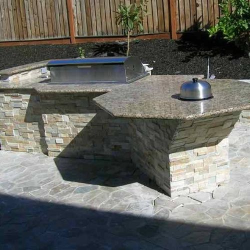 Granite Outdoor Kitchen