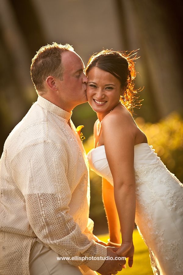 http://www.ellisphotostudio.com